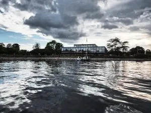 TV2 Vejr København: Dansk Vejrtjeneste Sammenlignet med DMI og YR